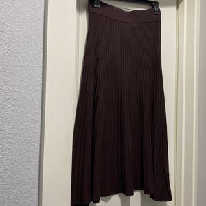NWT lovely knit Aline skirt